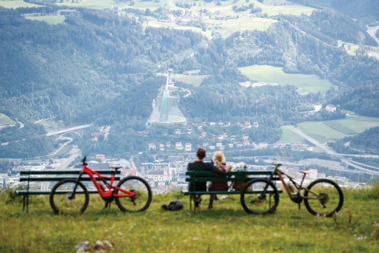 Urban Inn - Wilten 24/7 Innsbruck Østrig